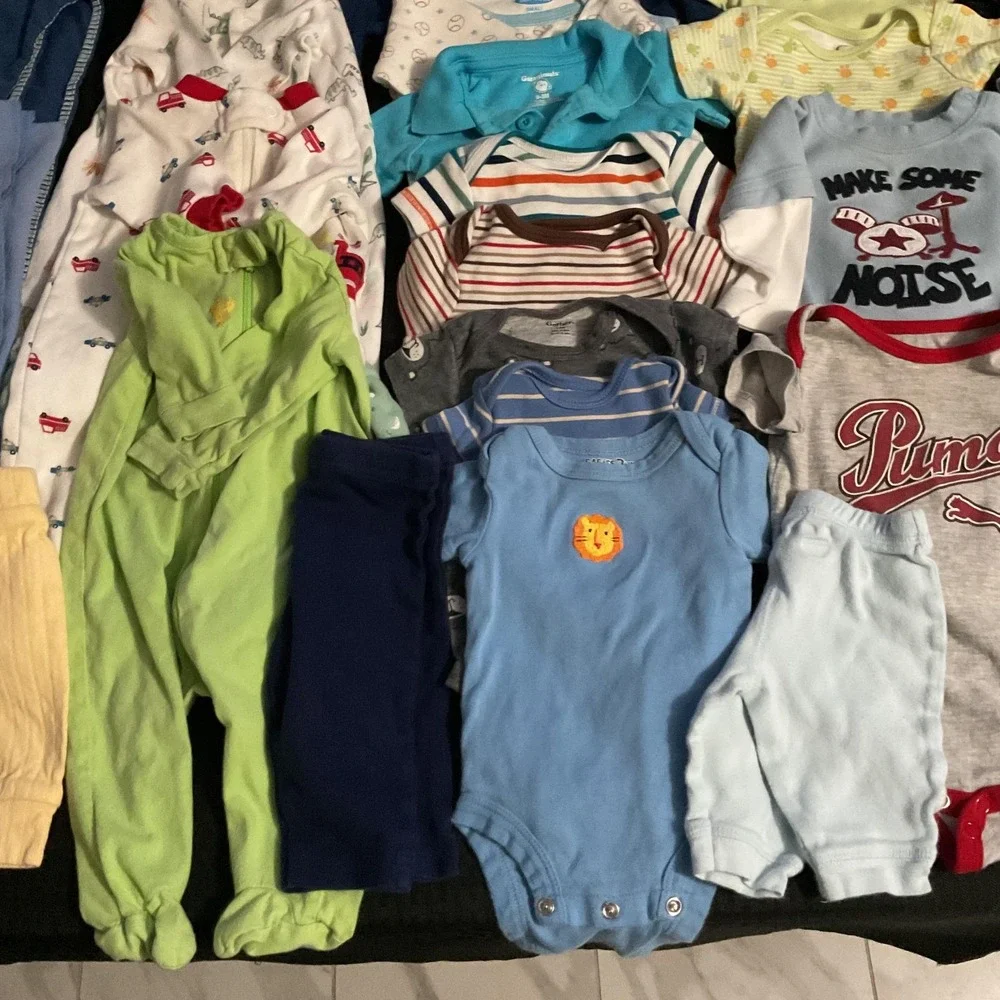 Mixed Brands Clothes Lot‎ Boys 0-6M Multicolor Bodysuits Pants Sweater 31pc